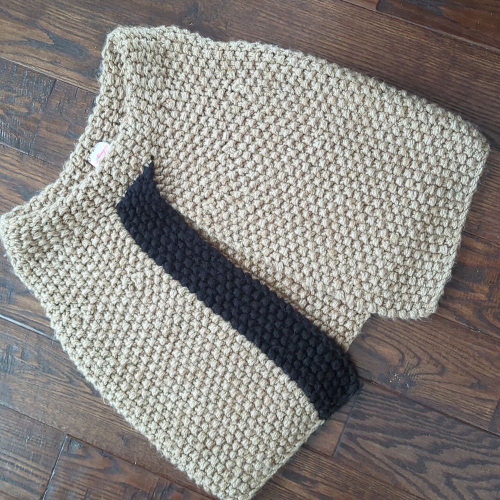 FREE PEOPLE I Tan & Black Wool Blend Open Front Chunky Knit Cape Poncho, O/S